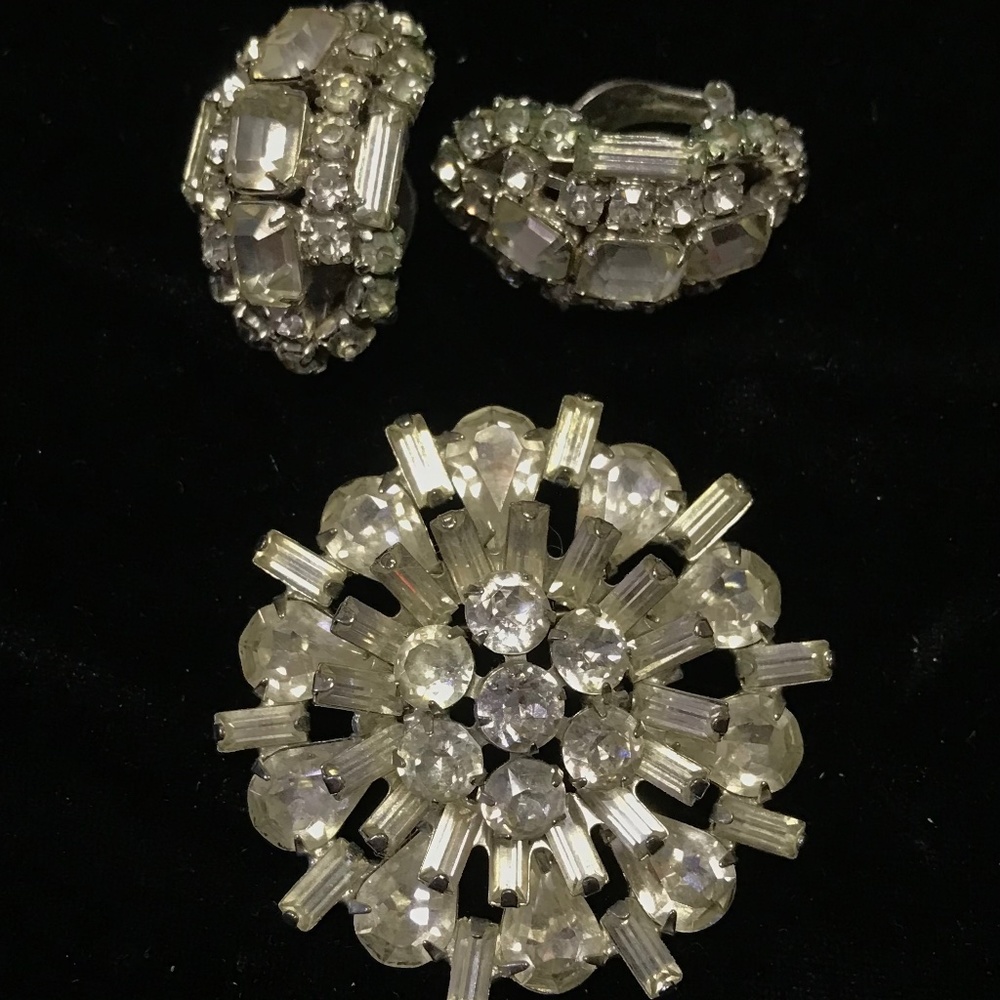 Weiss Starburst Brooch & Earrings